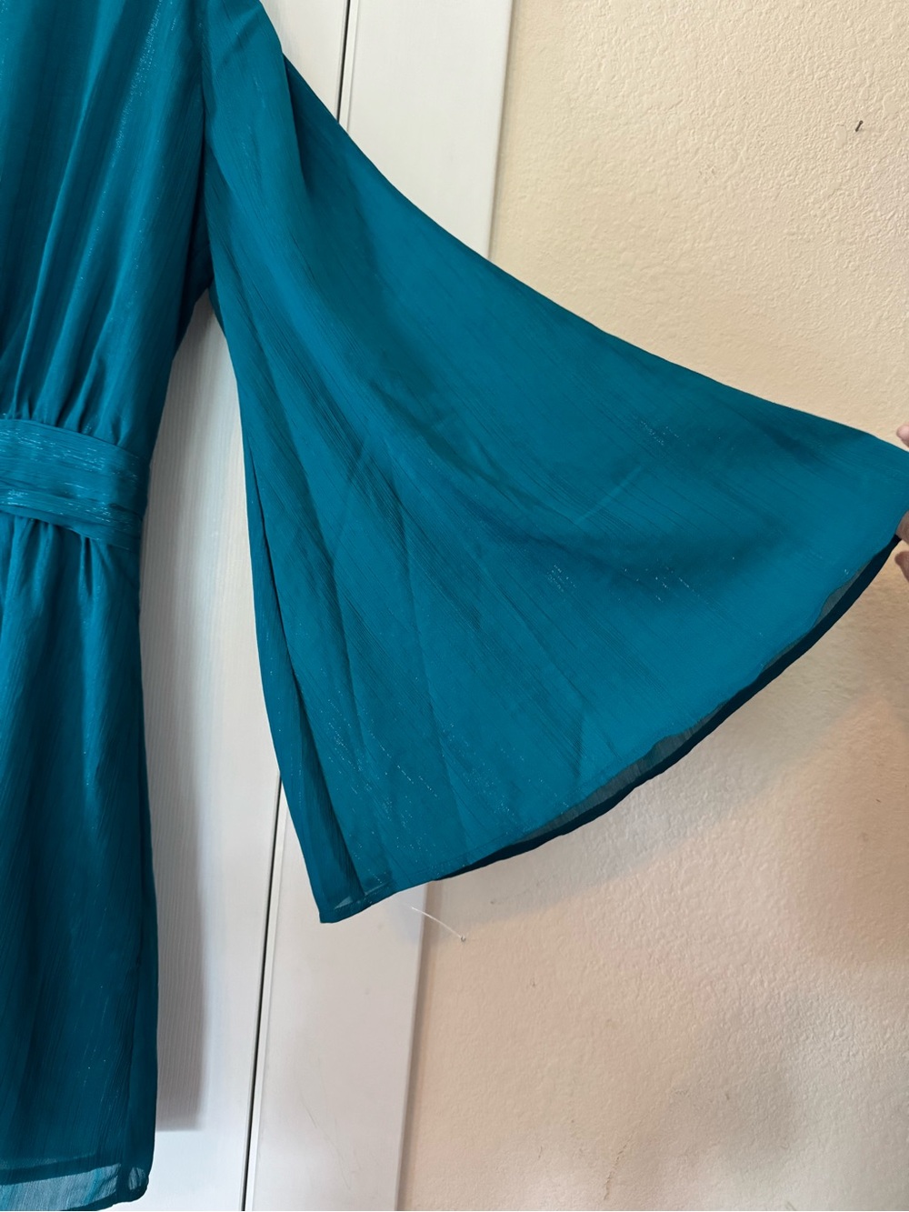 Jessica Simpson Amella Bell Sleeve Teal Ocean Depths Dress NWT Size L Romantic - Picture 2 of 8